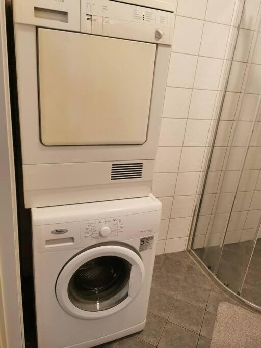 Nice 1-Bedroom Apartment In Heart Of The City Stavanger Eksteriør billede